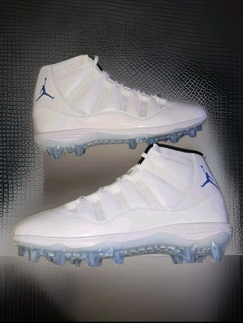 JORDAN 11 MID TD Football Cleats White-Legend Blue / Men's Size 9.5 HM 7324-104